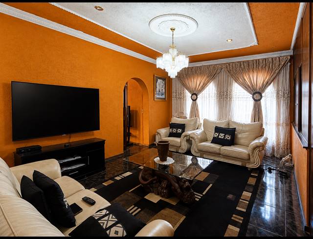 3 BEDROOM HOUSE FOR SALE IN UNITAS PARK